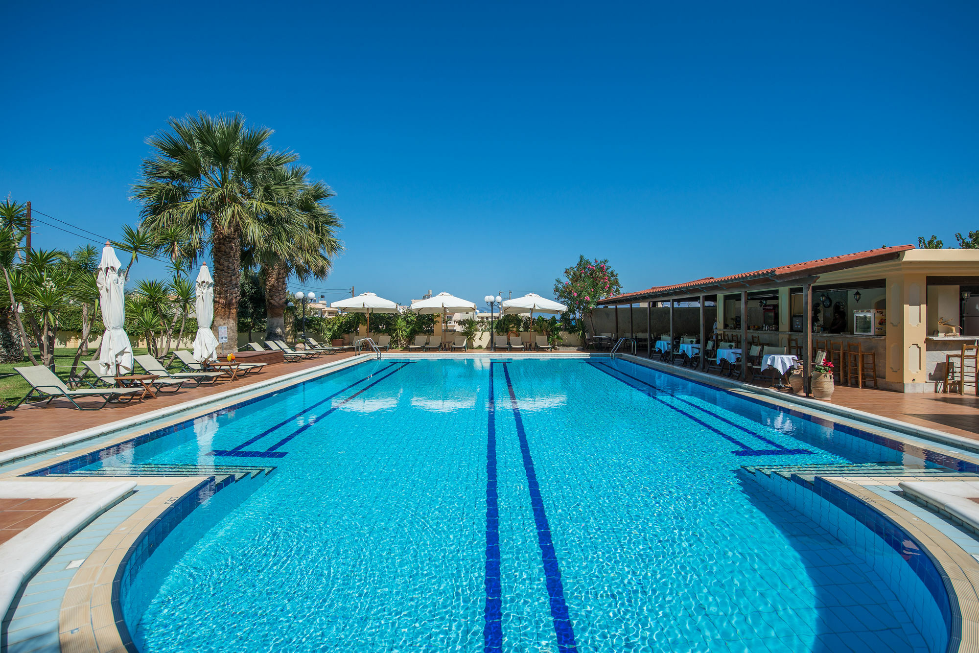 Aparthotel Mirtilos & 3*